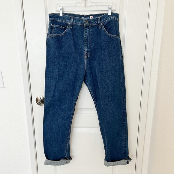 Levi’s 701 High Rise Straight Jeans - Picture 3 of 6